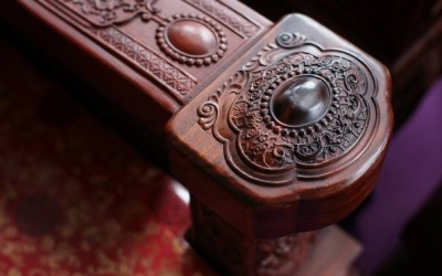 红木家具厂为您介绍为什么各人都爱红木家具？